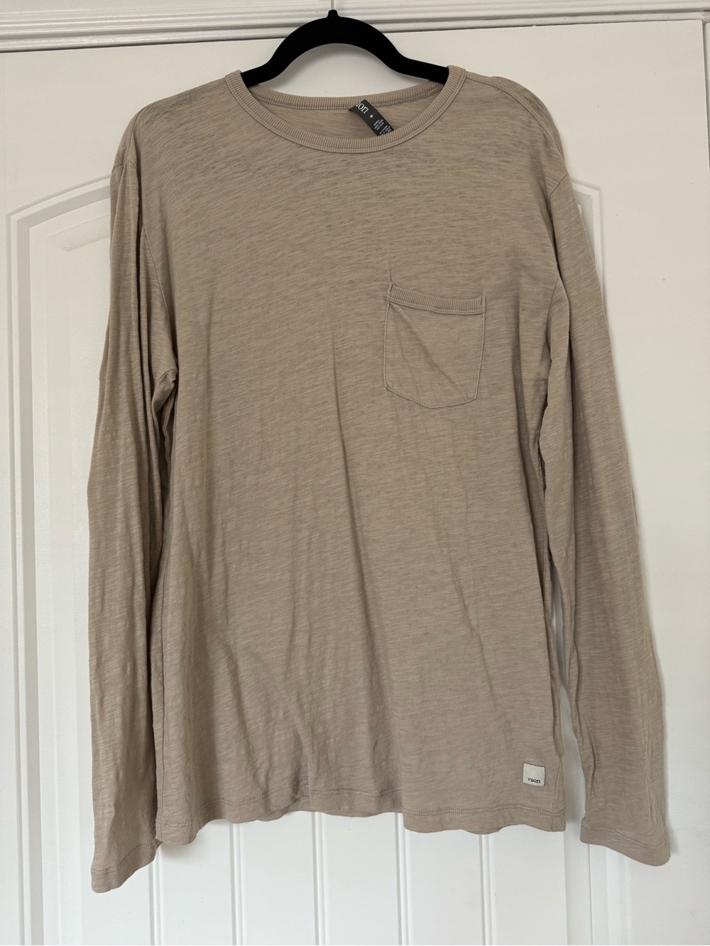 Vuori Pima Cotton Rise Long Sleeve Pocket Tee in Light Taupe